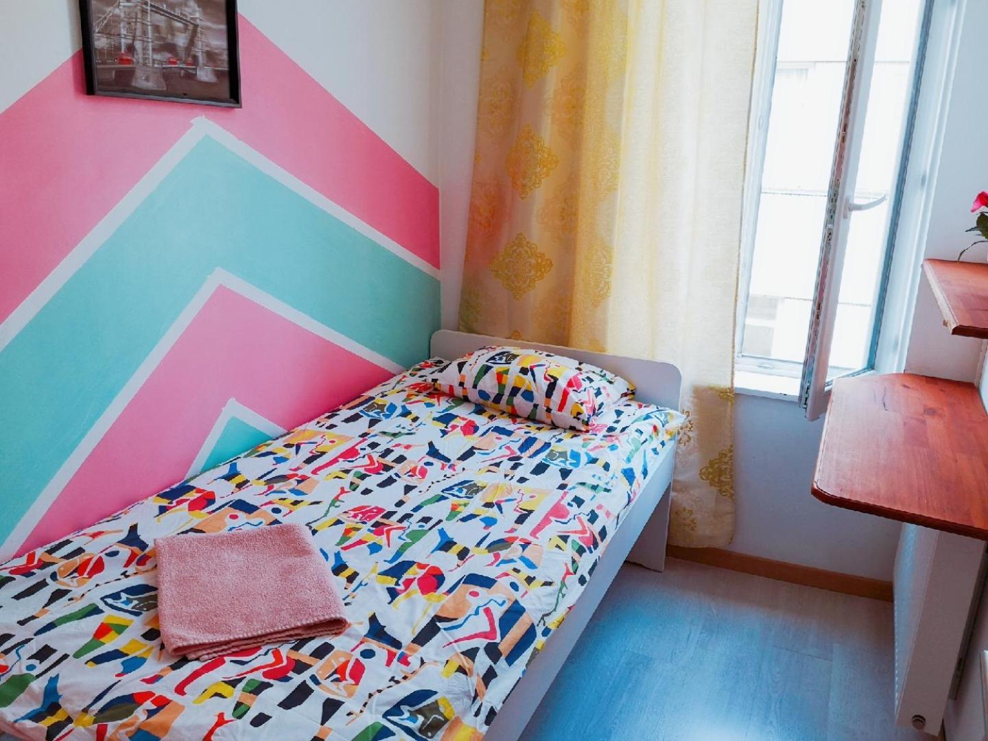 A Private Room For Backpacker Share Bathroom Bruselas Exterior foto